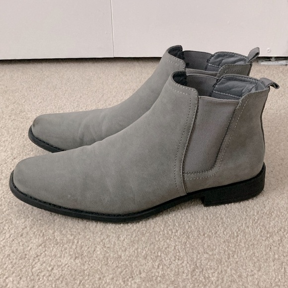 Perry Ellis Shoes Perry Ellis Light Grey Mens Chelsea Boot
